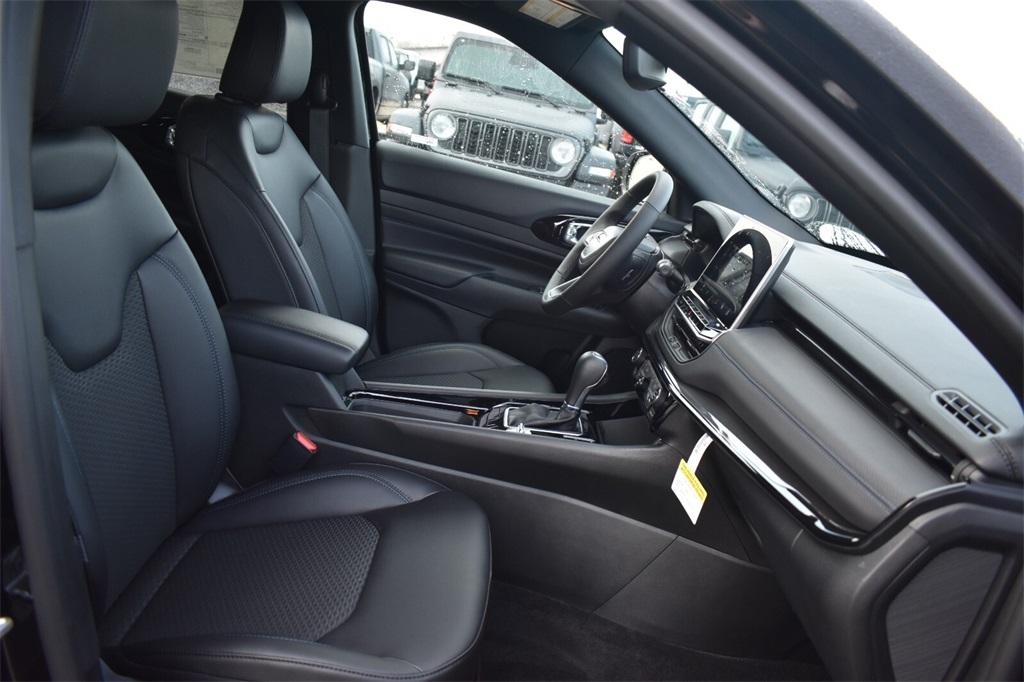 new 2026 Jeep Compass car, priced at $29,582