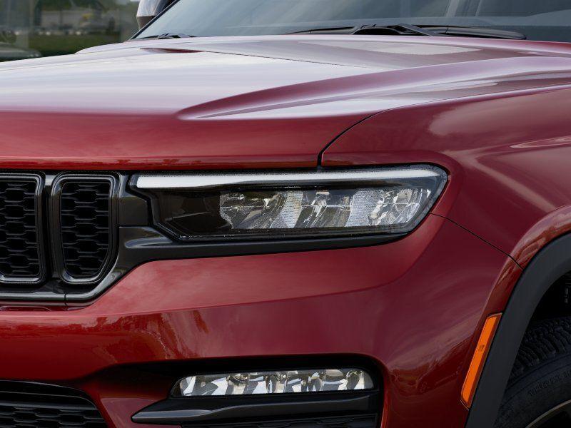 new 2025 Jeep Grand Cherokee car, priced at $44,029