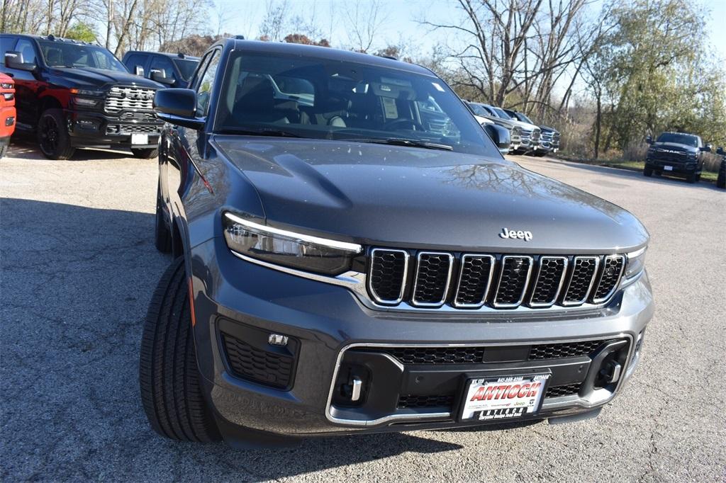new 2025 Jeep Grand Cherokee car, priced at $58,664