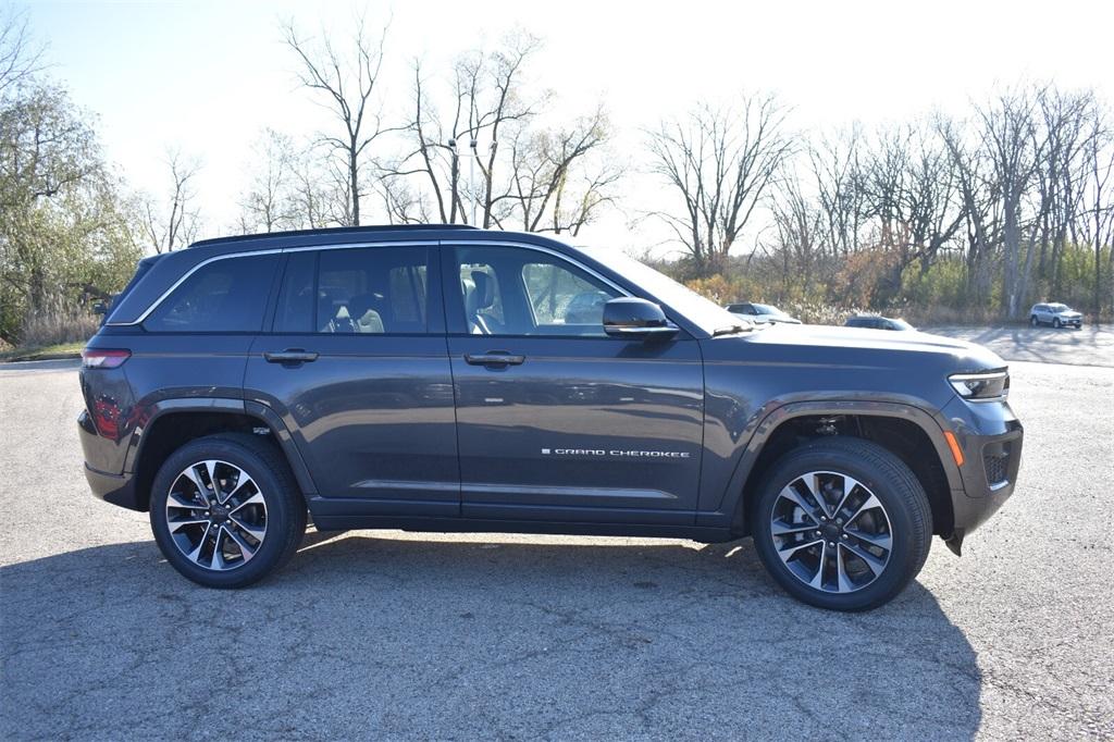 new 2025 Jeep Grand Cherokee car, priced at $58,664
