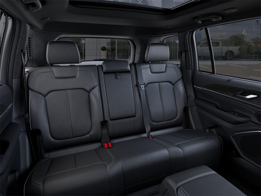 new 2025 Jeep Grand Cherokee car, priced at $58,664