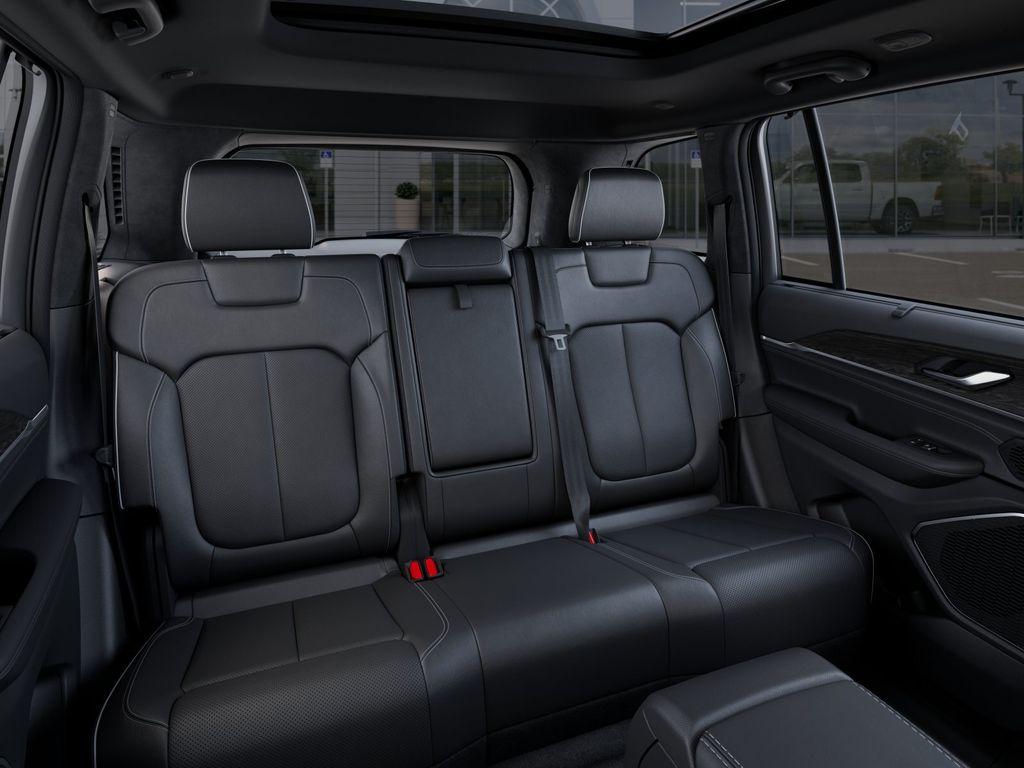 new 2025 Jeep Grand Cherokee car, priced at $56,664