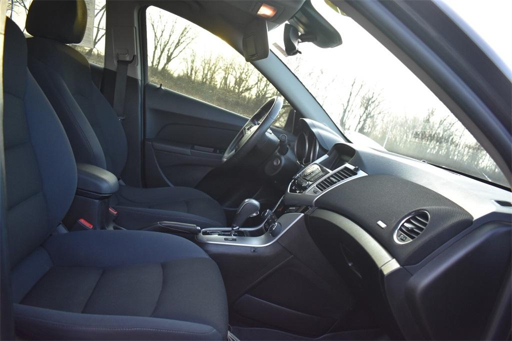 used 2016 Chevrolet Cruze Limited car, priced at $6,677