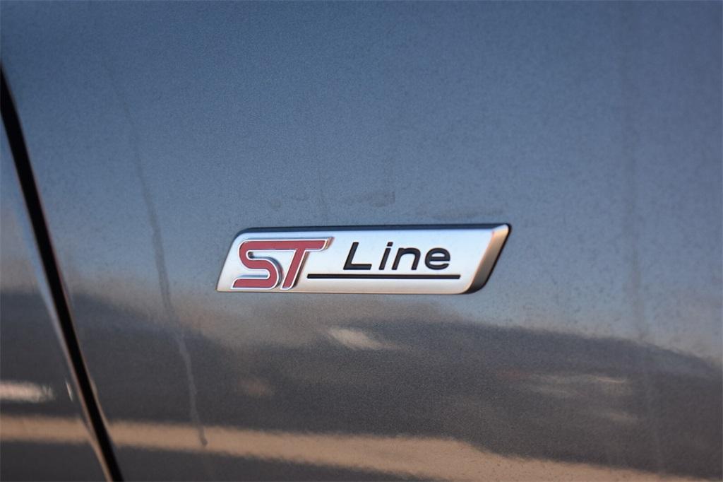 used 2025 Ford Escape car, priced at $26,777