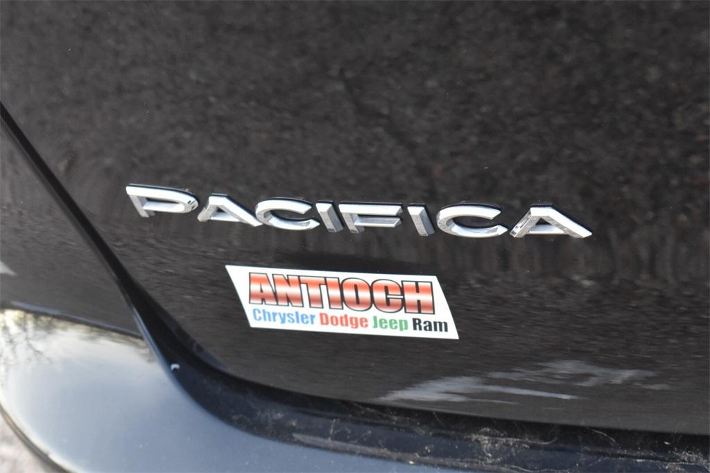 used 2025 Chrysler Pacifica car, priced at $35,277