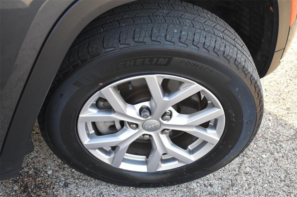 used 2022 Jeep Grand Cherokee L car, priced at $27,977