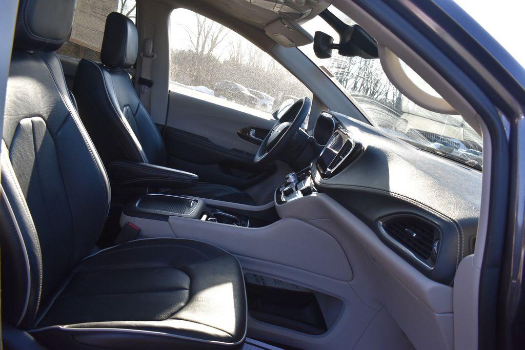 used 2023 Chrysler Pacifica car, priced at $26,477