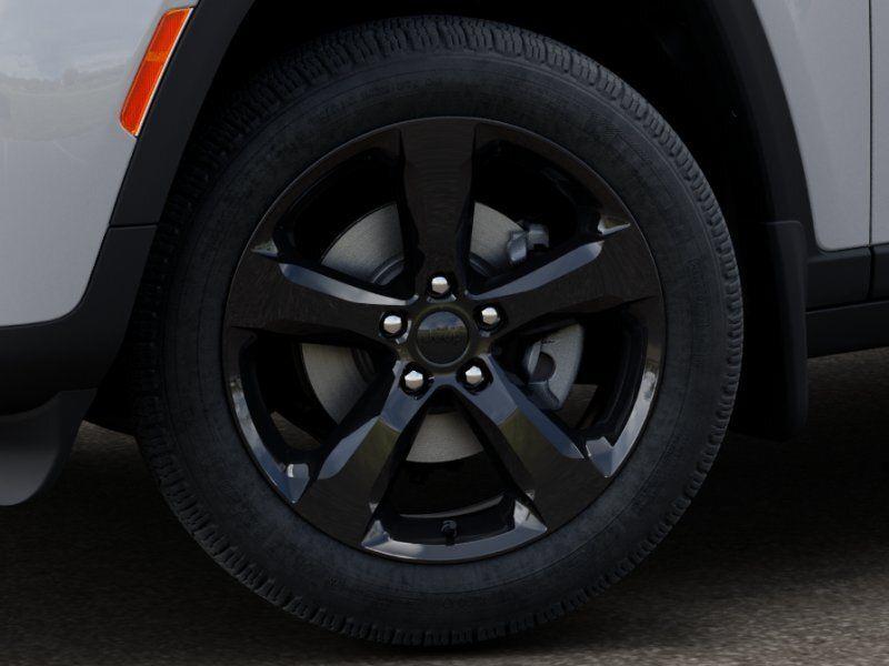 new 2026 Jeep Grand Cherokee car, priced at $41,872