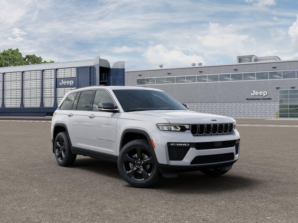 new 2026 Jeep Grand Cherokee car, priced at $41,872