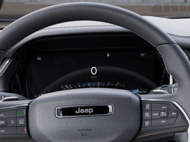 new 2026 Jeep Grand Cherokee car, priced at $41,872
