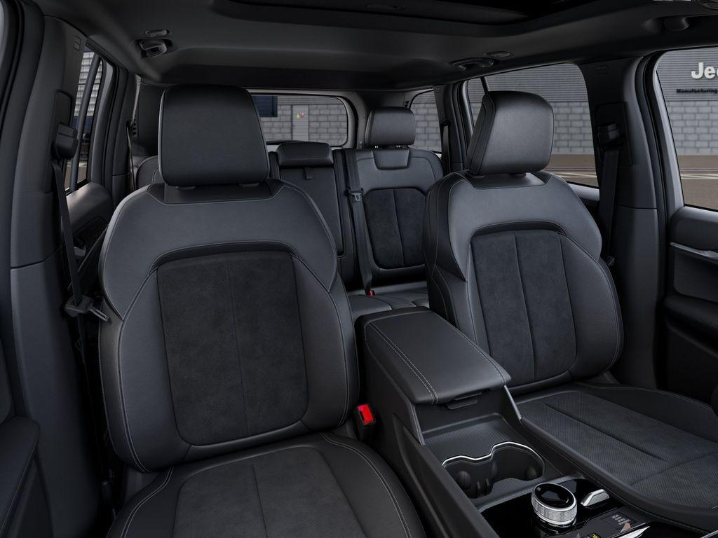 new 2026 Jeep Grand Cherokee car, priced at $42,111