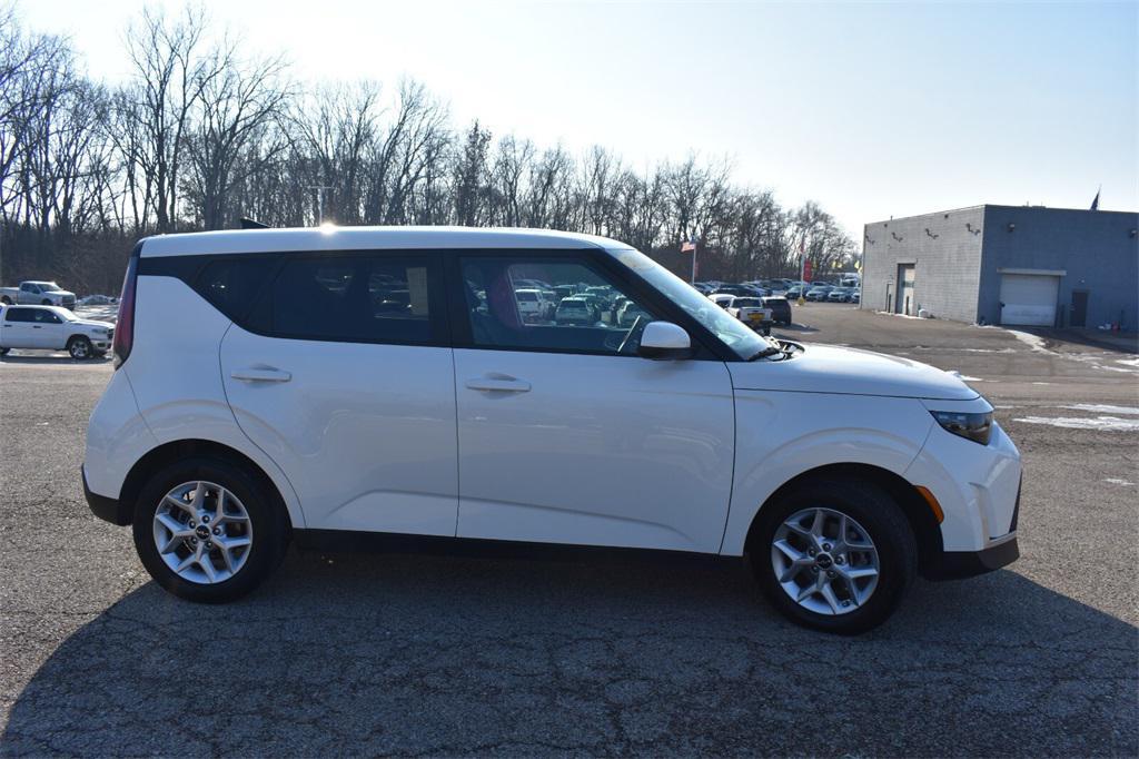 used 2023 Kia Soul car, priced at $15,877