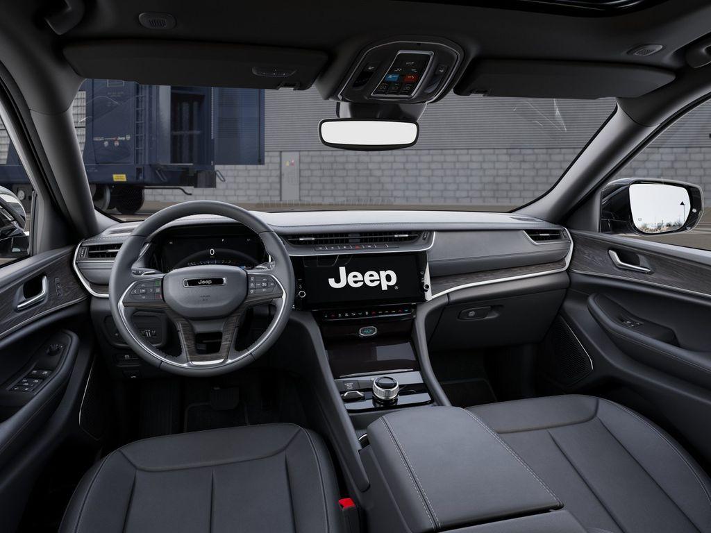 new 2026 Jeep Grand Cherokee car, priced at $42,390