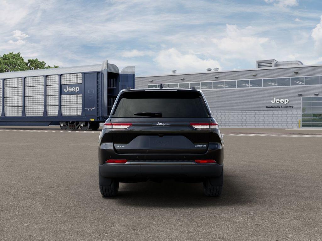 new 2026 Jeep Grand Cherokee car, priced at $42,390