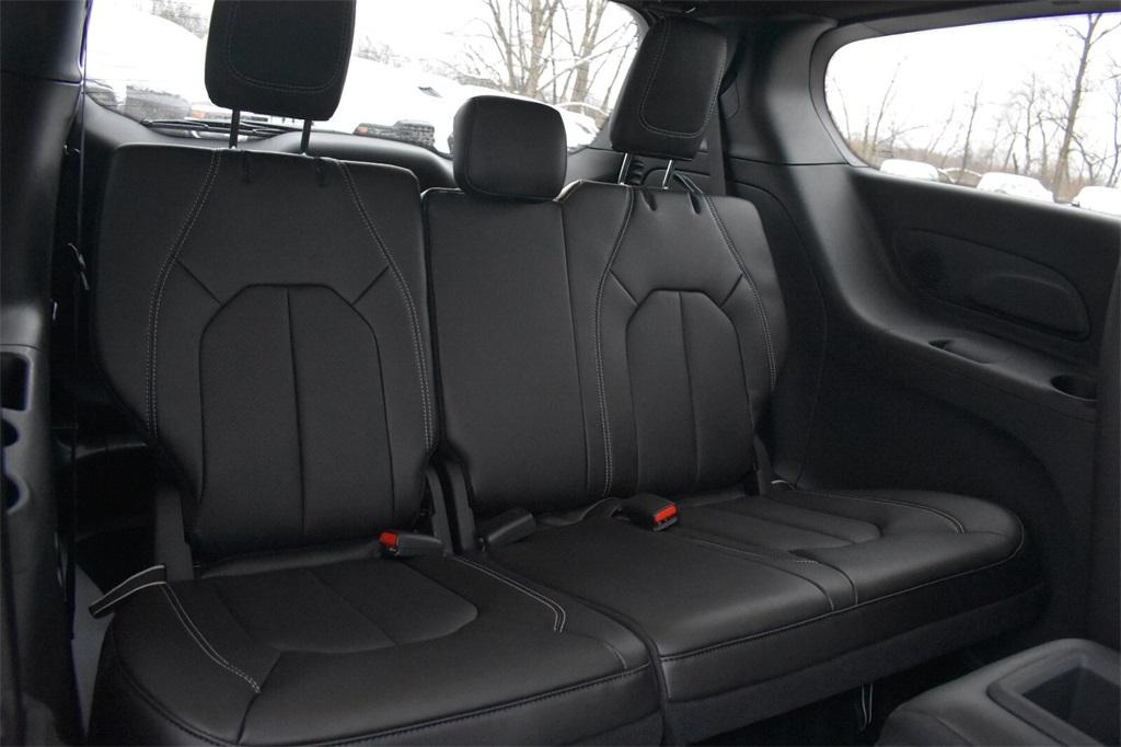 new 2026 Chrysler Pacifica car, priced at $44,576