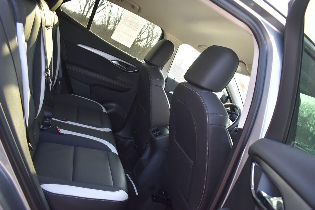 used 2025 Buick Envision car, priced at $29,577