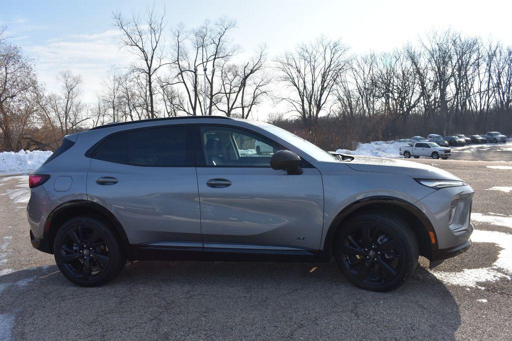 used 2025 Buick Envision car, priced at $29,577