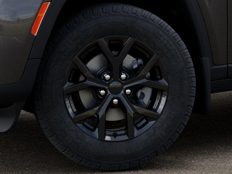 new 2026 Jeep Grand Cherokee car, priced at $42,568