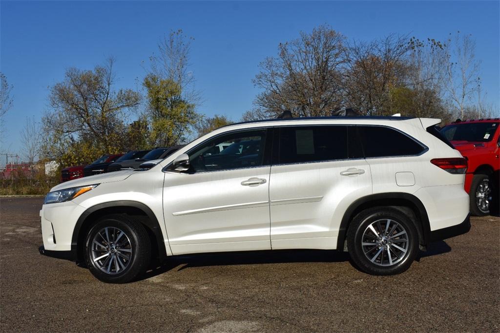used 2017 Toyota Highlander car, priced at $21,877