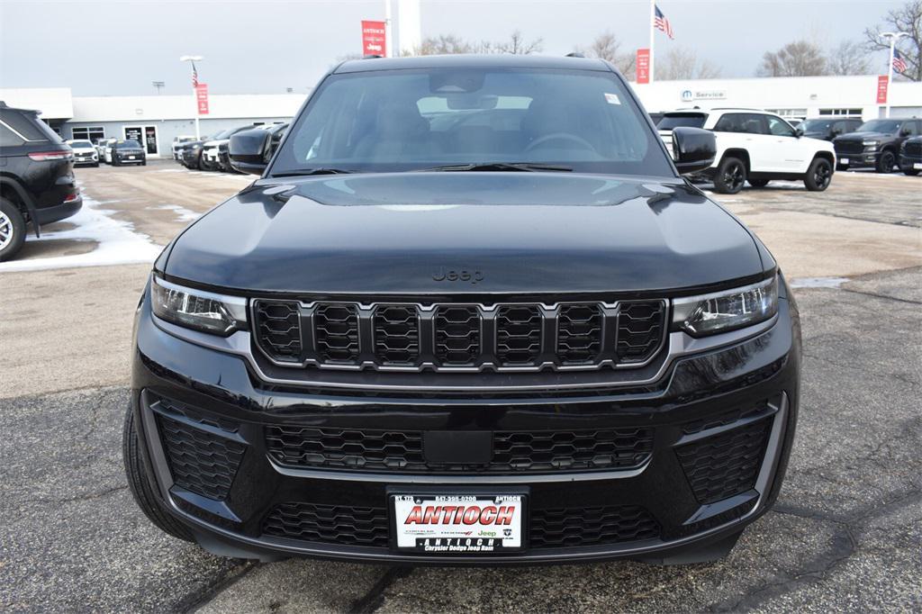 new 2026 Jeep Grand Cherokee car, priced at $44,672