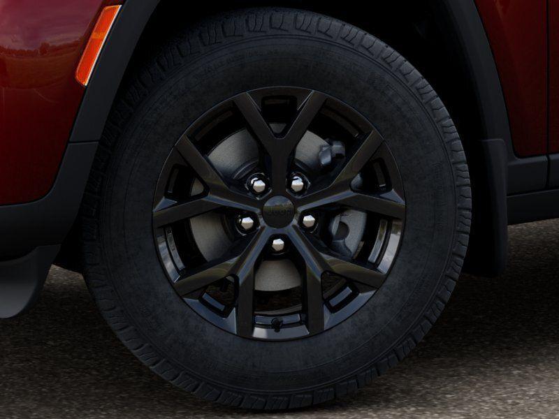 new 2026 Jeep Grand Cherokee car, priced at $43,050