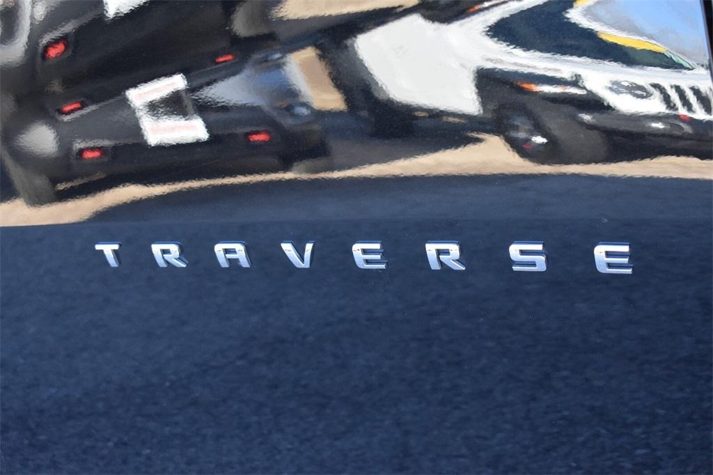 used 2020 Chevrolet Traverse car, priced at $22,277