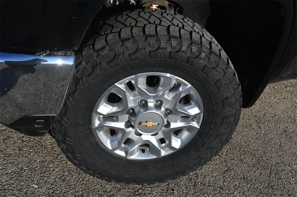 used 2025 Chevrolet Silverado 3500 car, priced at $59,577