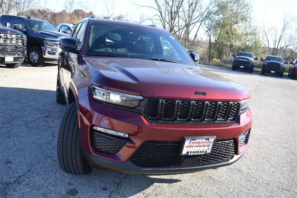 new 2025 Jeep Grand Cherokee car, priced at $47,737