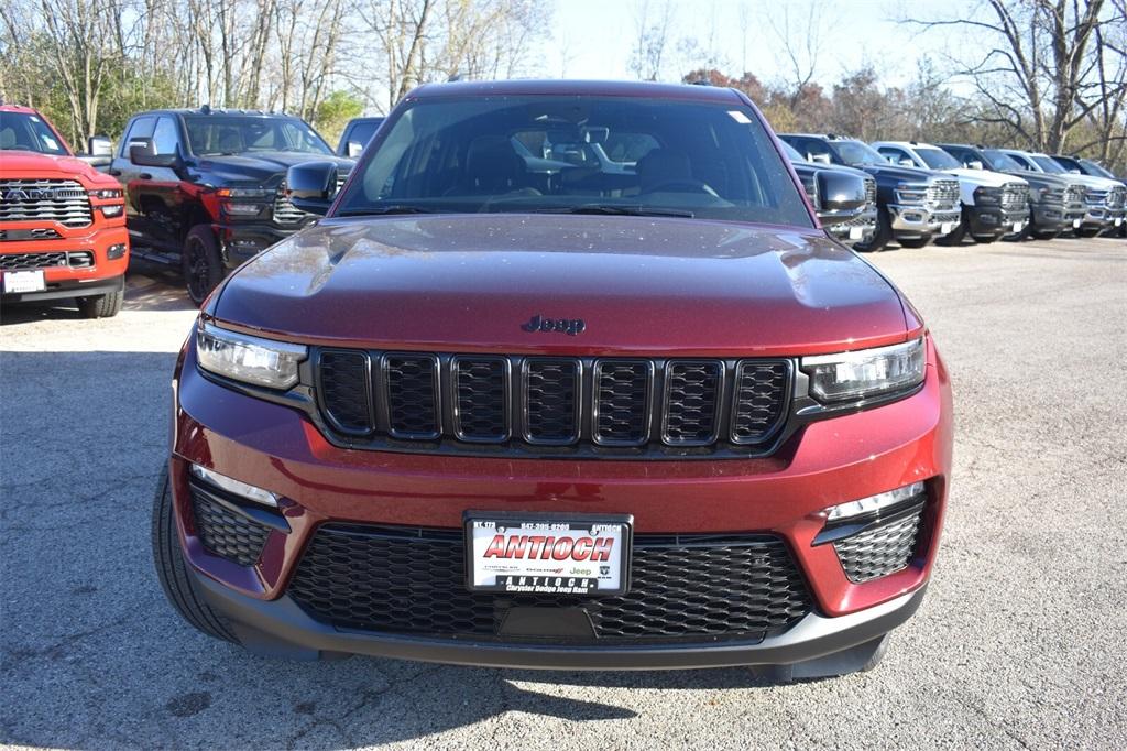 new 2025 Jeep Grand Cherokee car, priced at $47,737