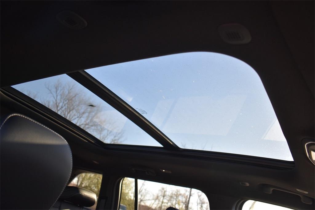 new 2025 Jeep Grand Cherokee car, priced at $47,737