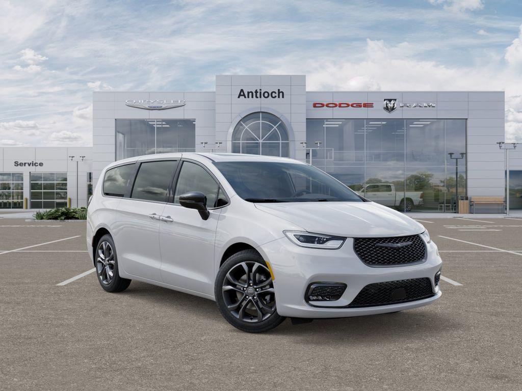 new 2026 Chrysler Pacifica car, priced at $41,865