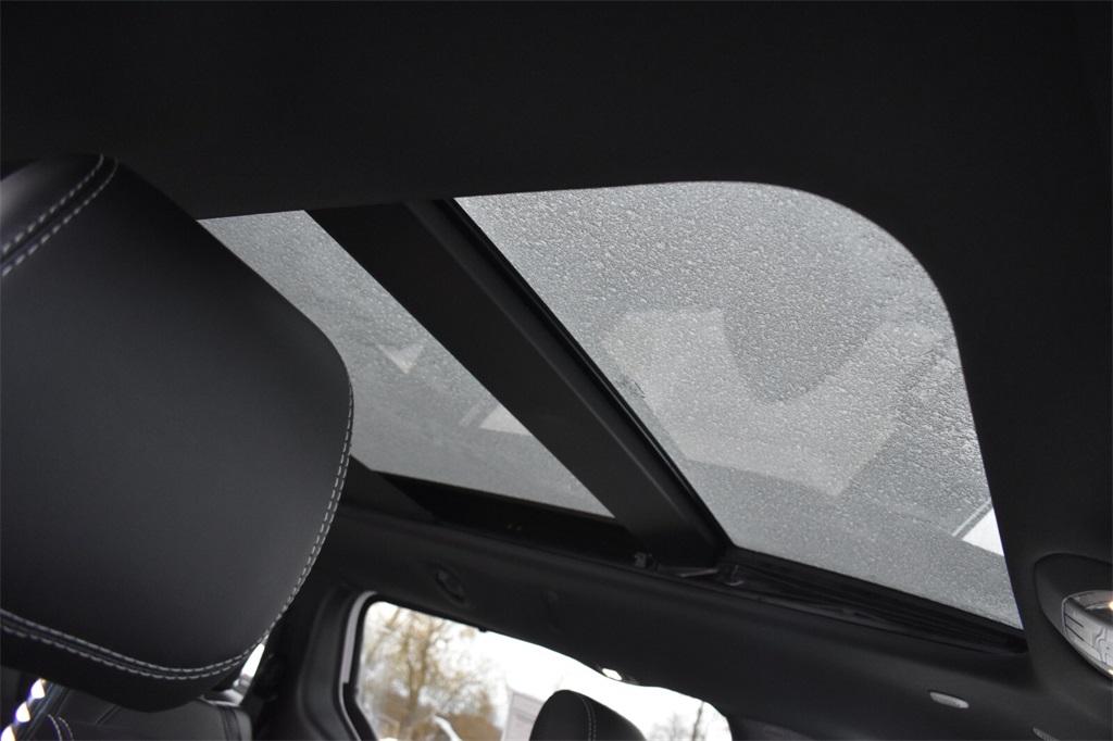 new 2026 Chrysler Pacifica car, priced at $41,865