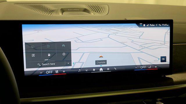 new 2026 BMW X7 car, priced at $104,600