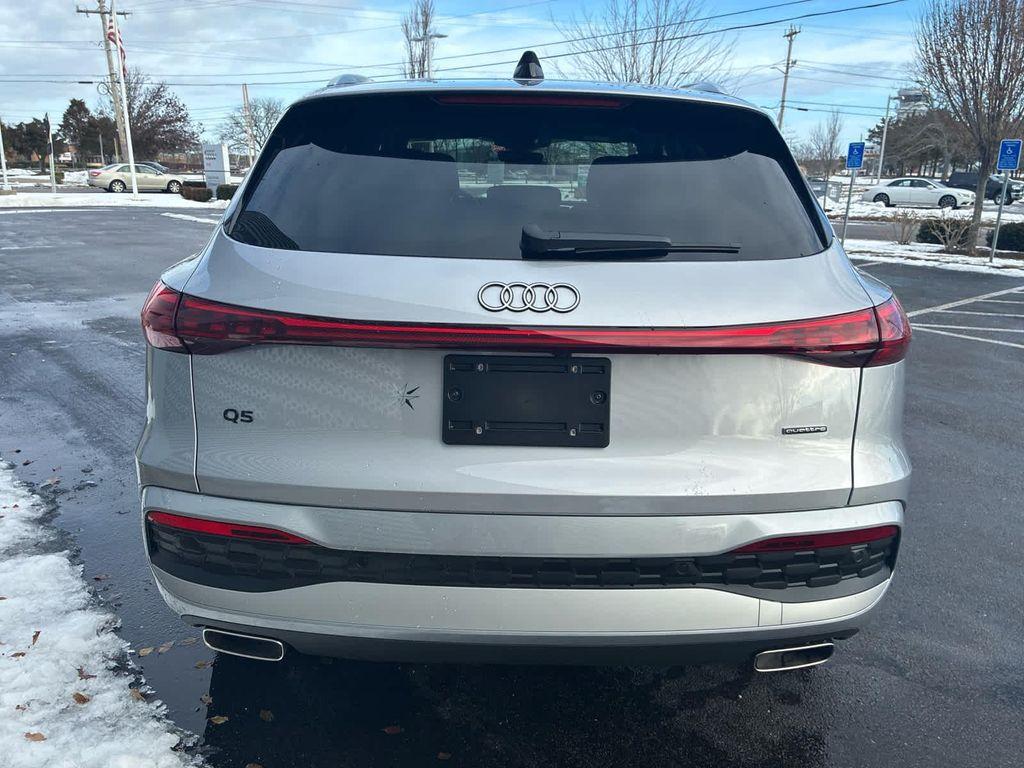 new 2025 Audi Q5 car, priced at $58,100