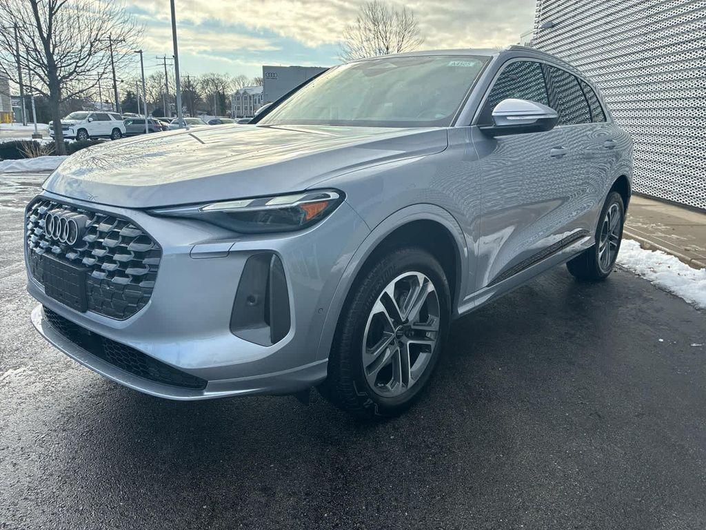 new 2025 Audi Q5 car, priced at $58,100