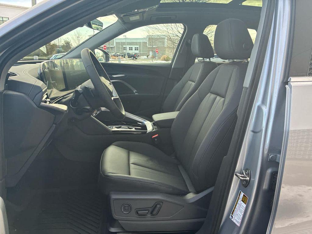 new 2025 Audi Q5 car, priced at $58,100