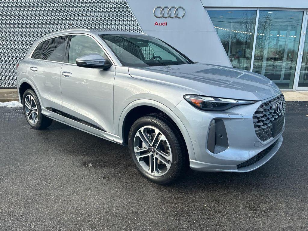new 2025 Audi Q5 car, priced at $58,100