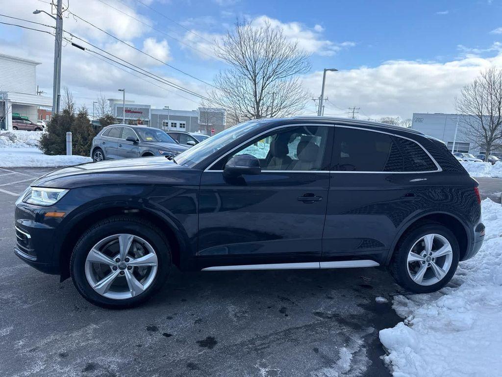 used 2020 Audi Q5 car, priced at $24,275