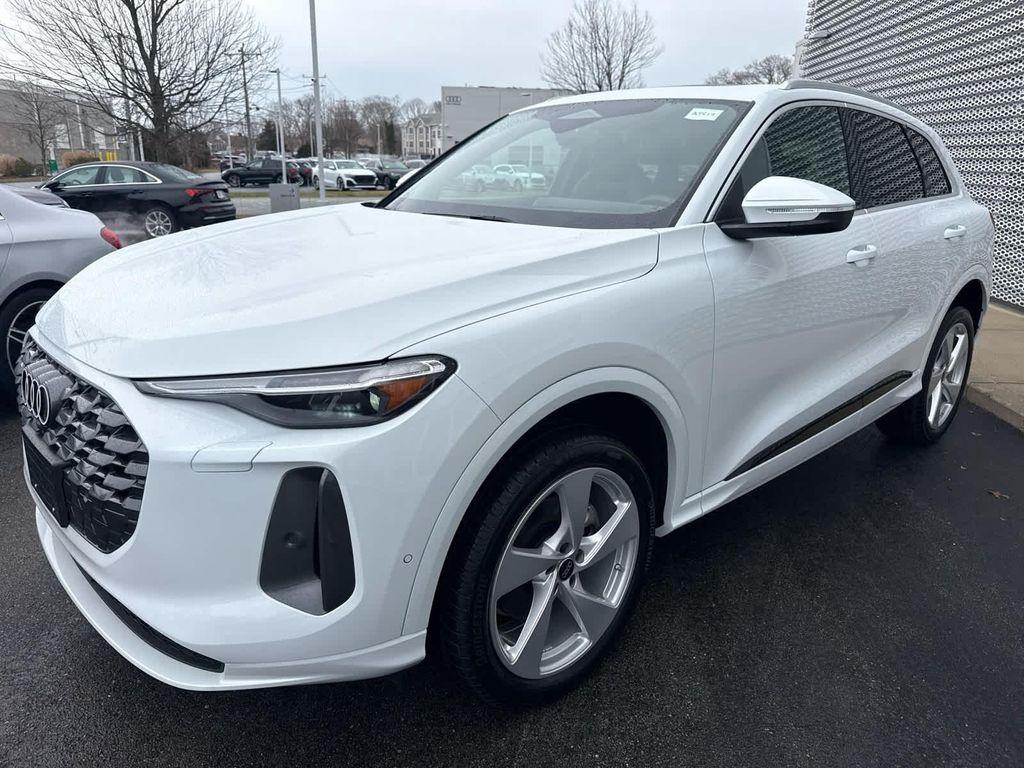 new 2025 Audi Q5 car, priced at $61,430