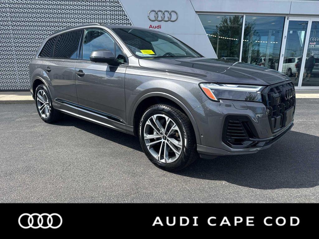 new 2026 Audi Q7 car, priced at $73,895