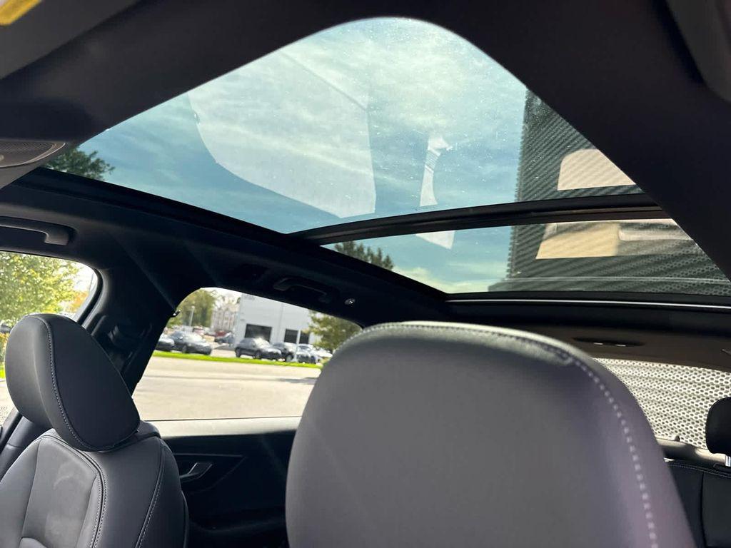 new 2026 Audi Q7 car, priced at $73,895