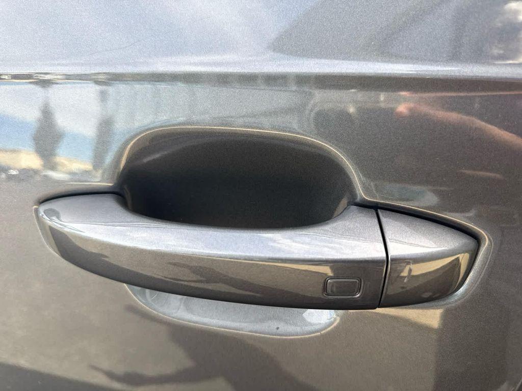 new 2026 Audi Q7 car, priced at $73,895