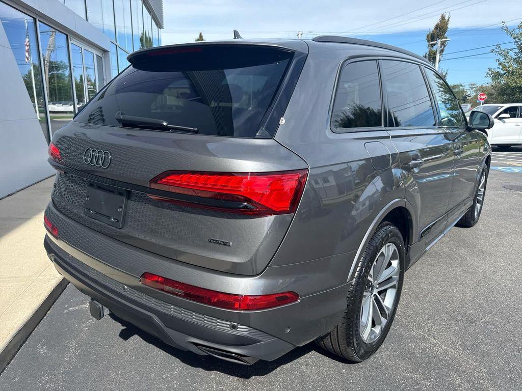 new 2026 Audi Q7 car, priced at $73,895