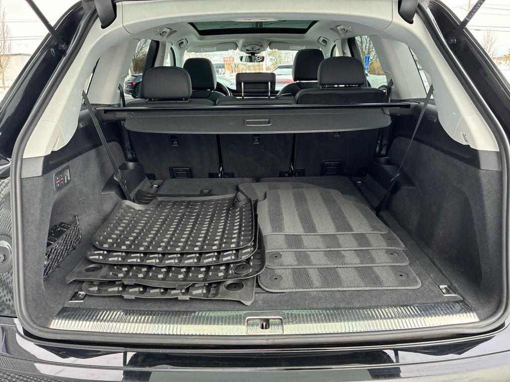 used 2023 Audi Q7 car, priced at $40,775