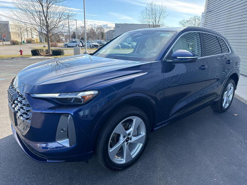 new 2025 Audi Q5 car, priced at $64,565