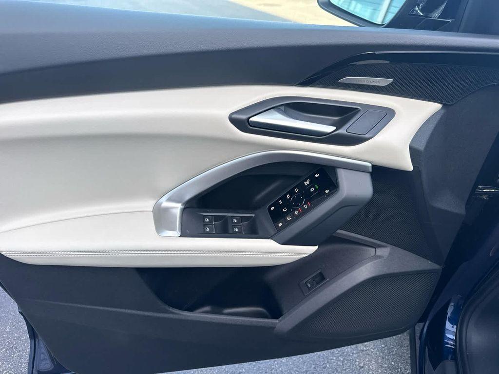 new 2025 Audi Q5 car, priced at $64,565