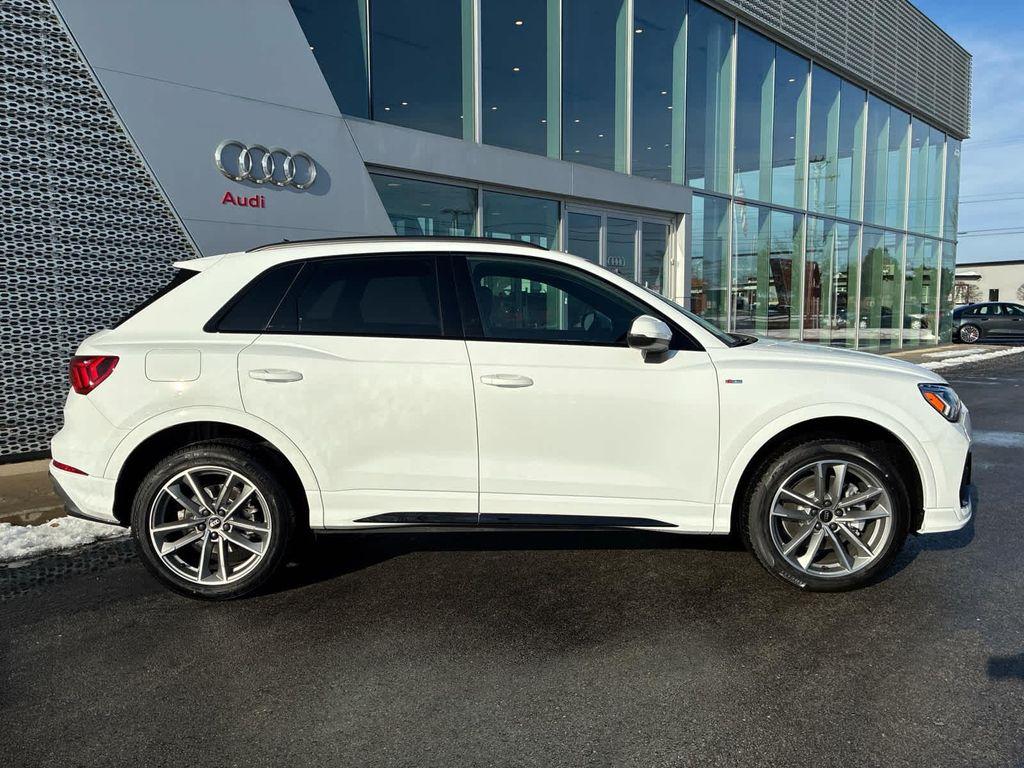 new 2025 Audi Q3 car, priced at $45,645