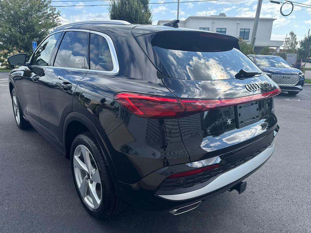 new 2025 Audi Q5 car, priced at $62,080