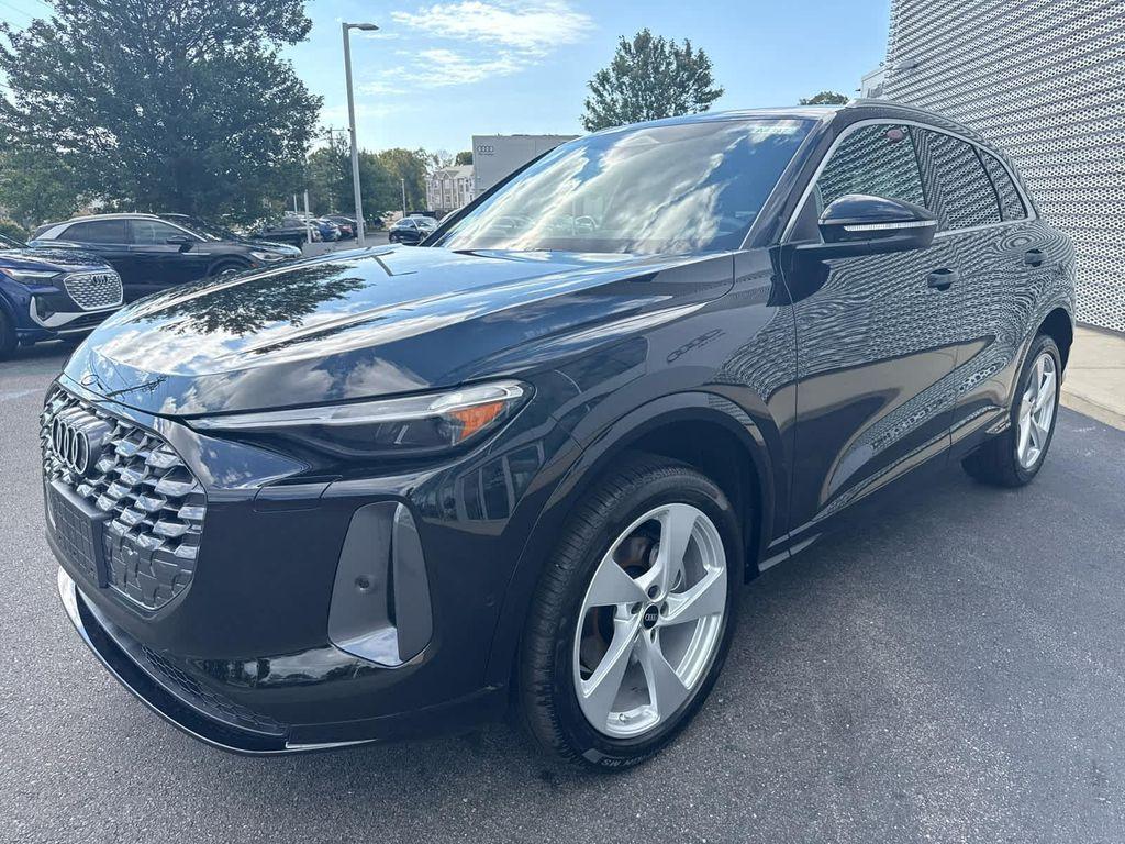 new 2025 Audi Q5 car, priced at $62,080