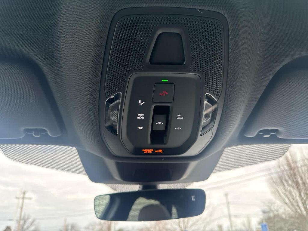 new 2025 Audi Q5 car, priced at $59,980